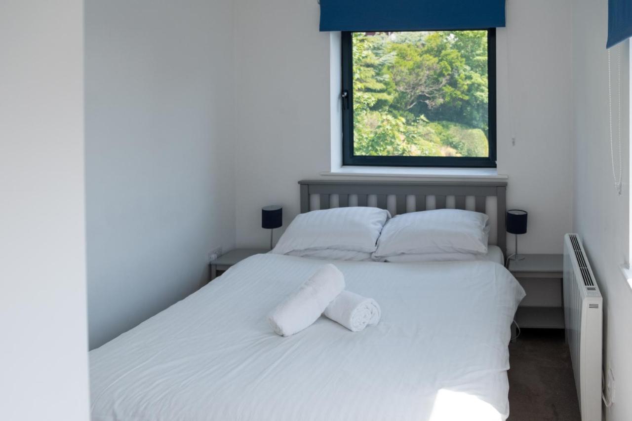 Modern One Bedroom Apartment In Town Centre & 4 Min To The Beach Bournemouth Esterno foto